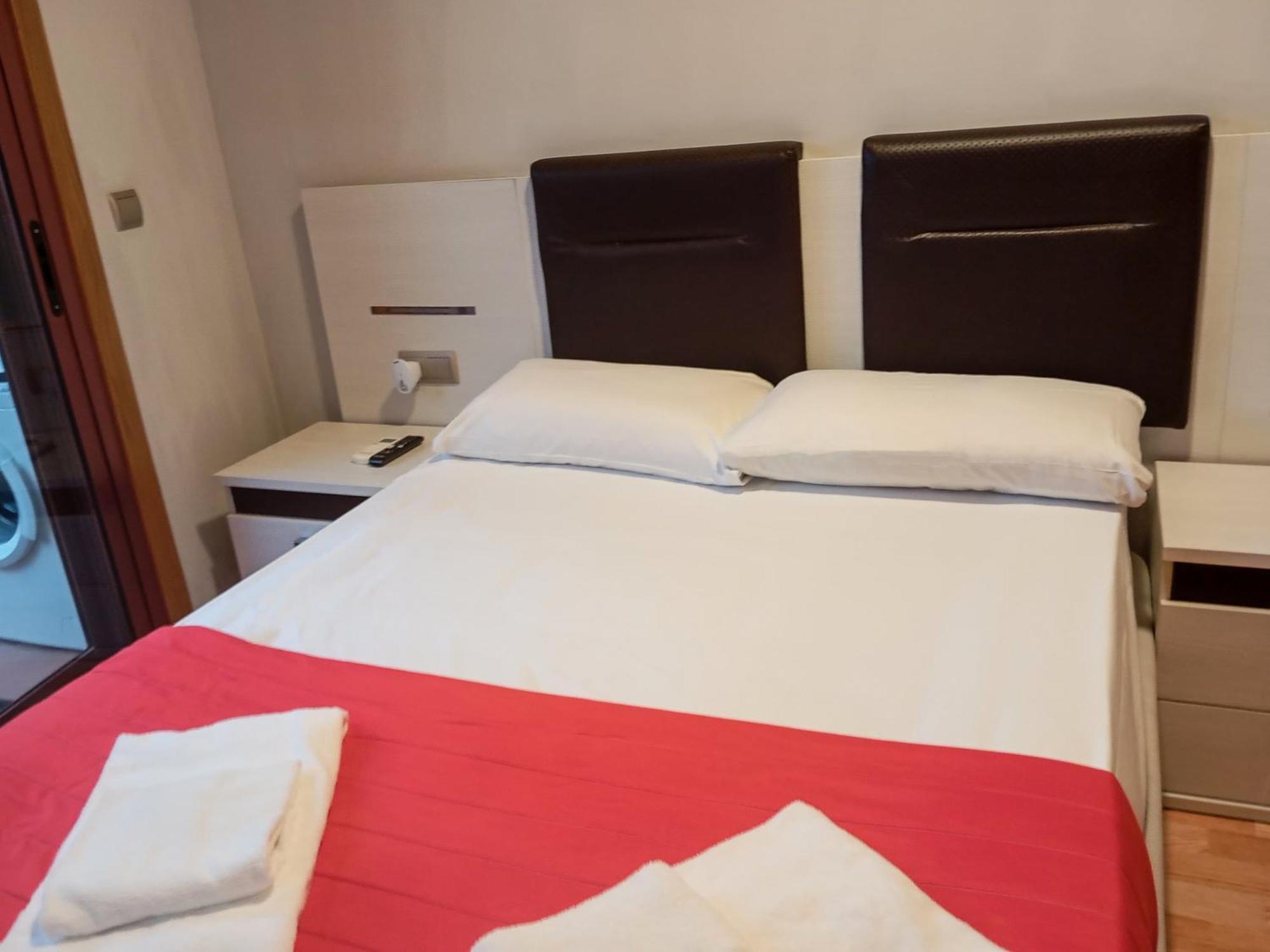 Apartamentos Portonovo 3000 Buitenkant foto